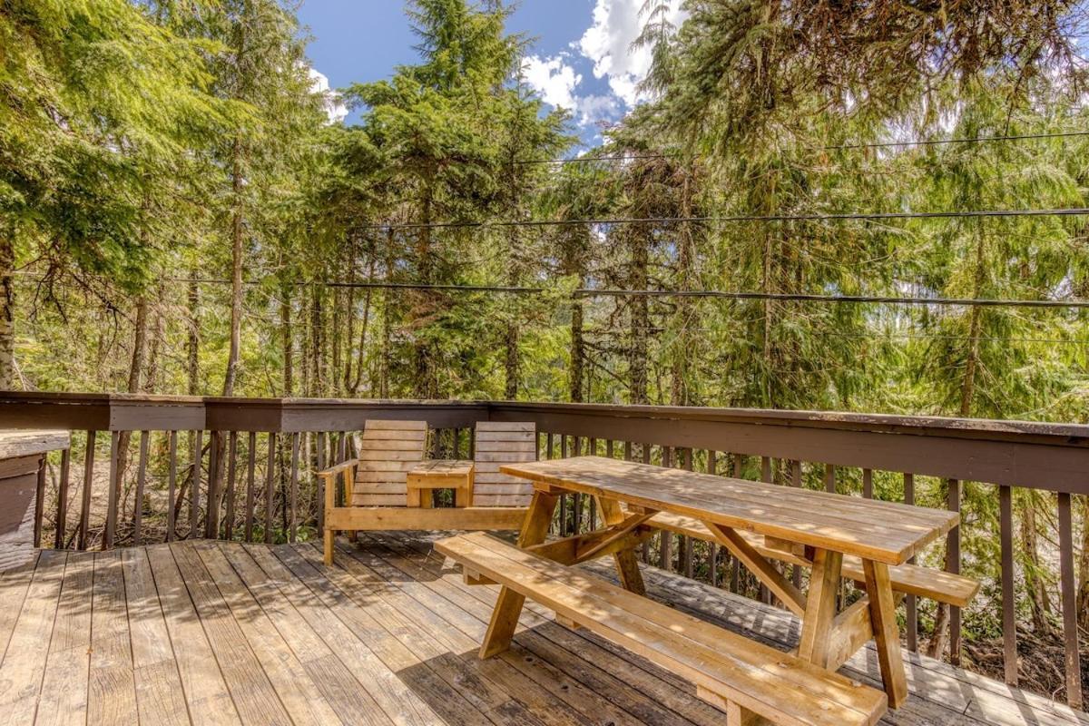 Great Blue Lodge - Spacious Ski Lodge, Hot Tub, Sauna, Game Room & More Government Camp Bagian luar foto