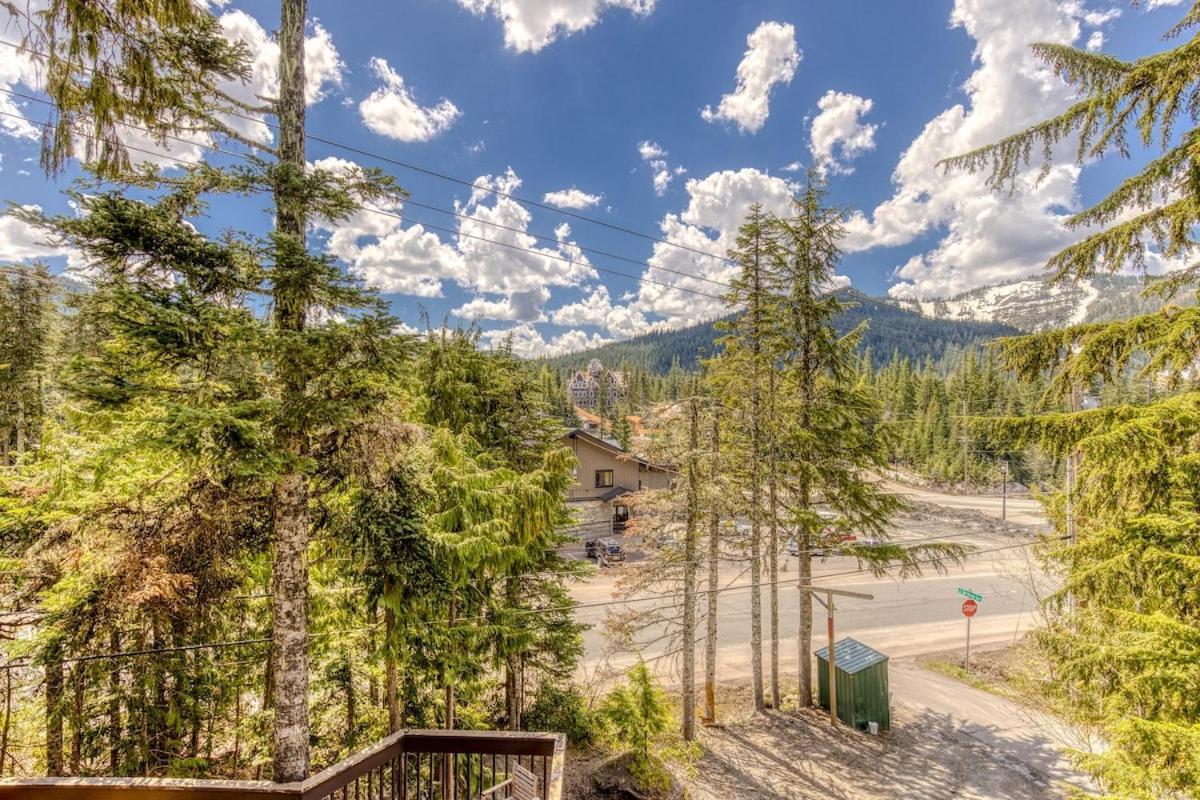 Great Blue Lodge - Spacious Ski Lodge, Hot Tub, Sauna, Game Room & More Government Camp Bagian luar foto